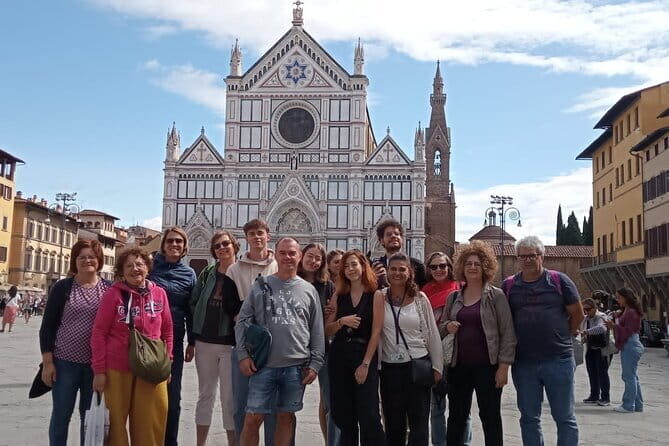 Florence Walking Tour - Ponte Vecchio and Santa Croce Square: The Bridge Views and the Ending Energy