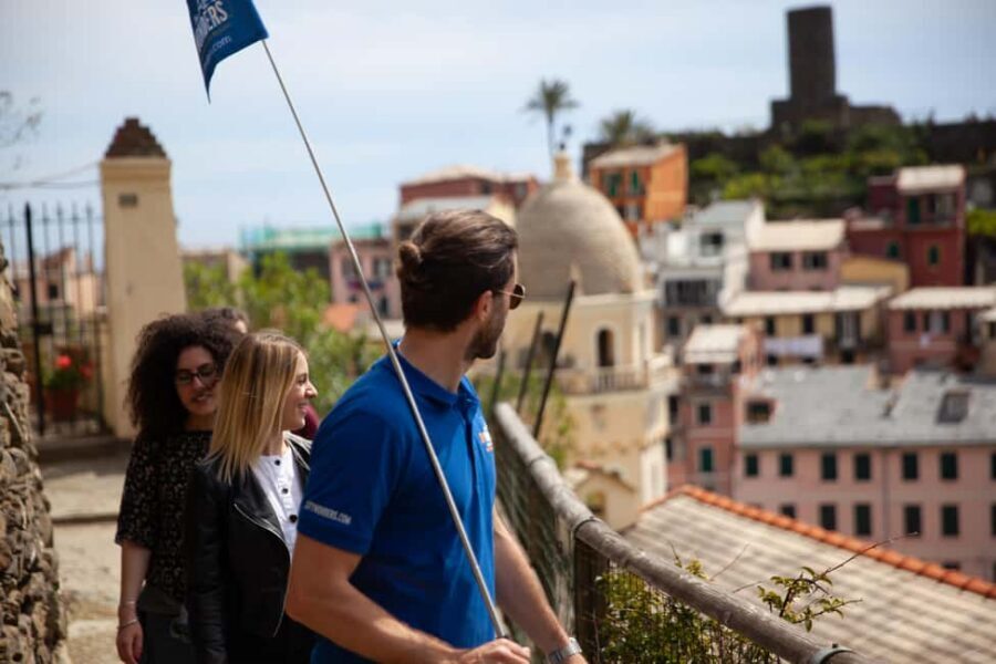 From Florence: Cinque Terre and Pisa Day Trip - Manarola stop: the harbor views you’ll remember