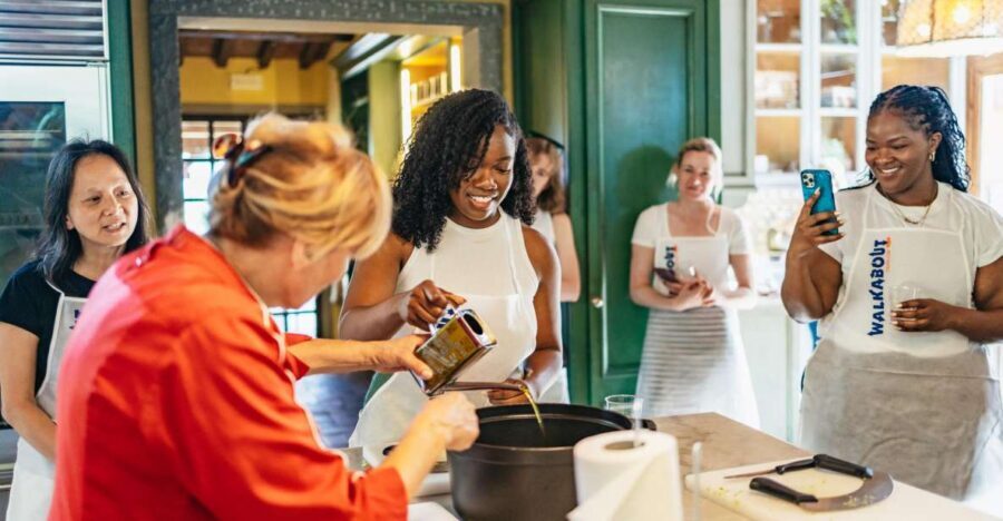 From Florence: Cooking Class & Lunch at Tuscan Farmhouse - The bus ride to the Tuscan farmhouse: the change of pace is part of the deal