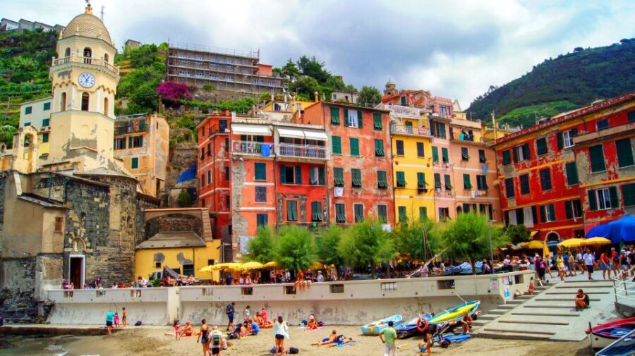 From Florence: Full-Day Private Cinque Terre Tour with Pisa - Vernazza: harbor life, beach energy, and time to wander without rushing
