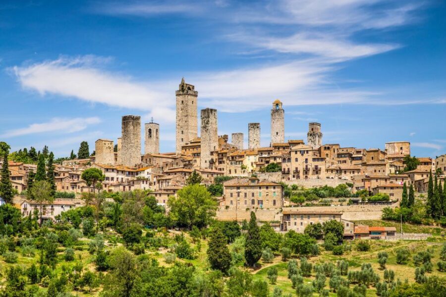From Florence: Siena & San Gimignano Tour with Wine & Lunch - A 9-hour Florence day trip that fits two medieval towns