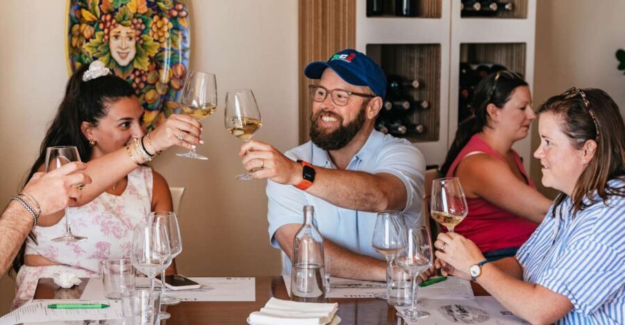From Florence: Small Group Wine Tasting Tour to Tuscany - Second winery: comparing techniques, then stacking the tastings with Tuscan snacks