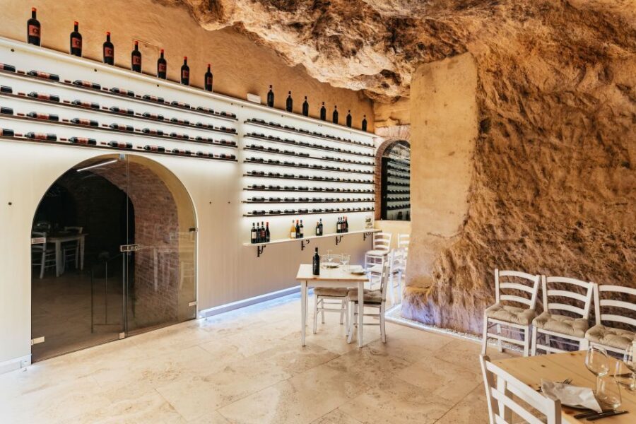 From Florence: Val D'Orcia Tour with Wine Tasting - Montalcino: Brunello Tasting and a Fortress View