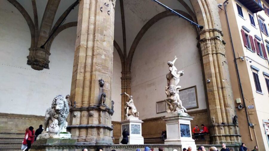 From Rome: Discover Florence and Pisa in a Full-Day Tour - Florence on foot: craftsmen streets and the art hits that matter