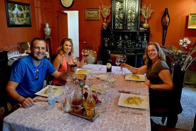 Full-Day Small-Group Truffle Hunting in Tuscany with Lunch - Getting out of Florence without stress: the drive to San Miniato