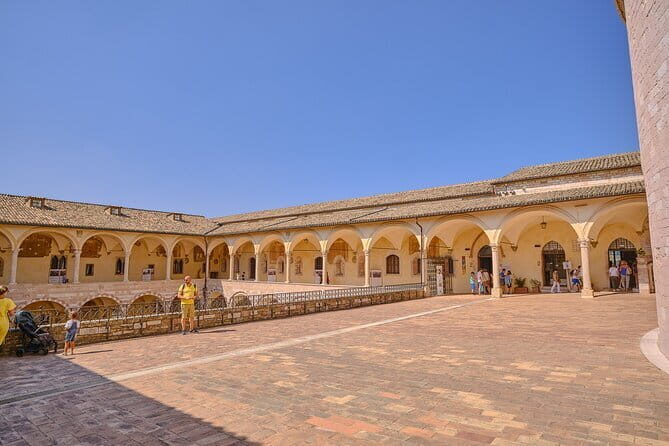 Heart of Italy Day Trip: Visit Perugia and Assisi from Florence - Price and Value: What You’re Paying For (and Why It’s Not Just Transportation)