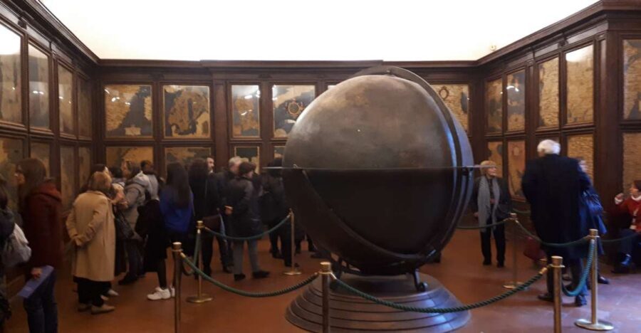 Inferno Tour In Florence - Dan Brown meets Medici politics in Florence streets