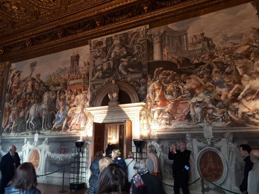 Inferno Tour In Florence - Where the tour starts and why the small-group size matters