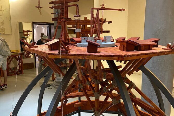 Leonardo Da Vinci Museum Entrance Ticket - The gift shop and bookstore: worth a quick browse