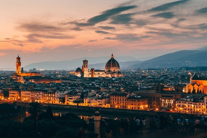 Perfume Masterclass in Florence: Make your Own Personal Fragrance - Small-group size, timing, and how the class runs