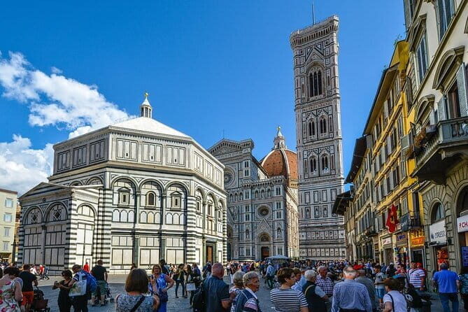 Pisa and Lucca Day Trip from Florence - Baptistery and Duomo Walk: What the Guide Helps You Notice