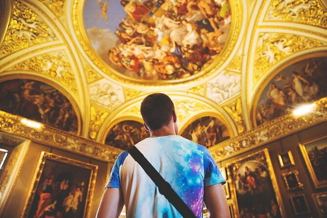 Pitti Palace, Palatina Gallery and the Medici: Arts and Power in Florence. - Inside the Palatine Gallery: rooms arranged for impact, not dates