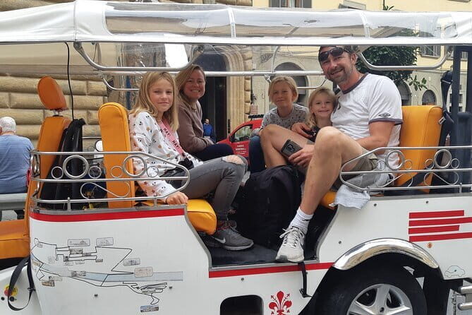 Private Florence Tour by Golf Cart ETukTuk with Audio Guide - The ride and audio guide: your best way to use the headphones