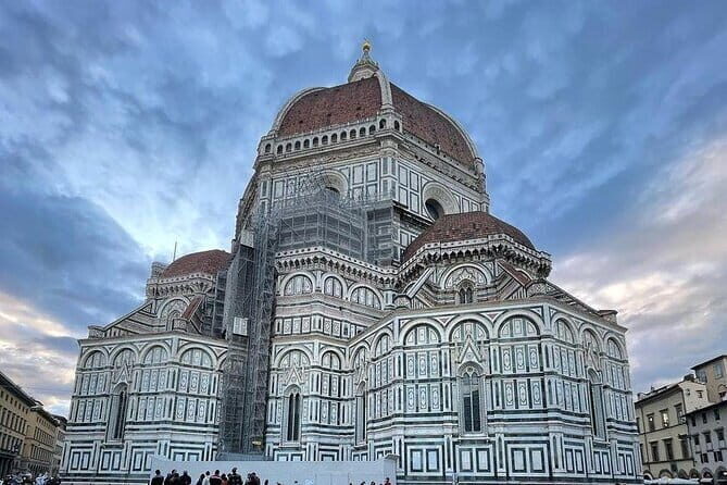 Private Florence Tour by Golf Cart ETukTuk with Audio Guide - What $50.46 per person buys you (and what it doesn’t)