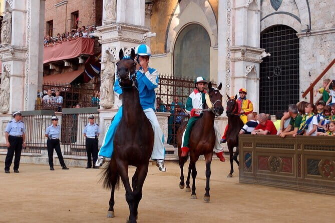 PRIVATE Full-Day Siena, San Gimignano and Chianti from Florence - Key highlights at a glance