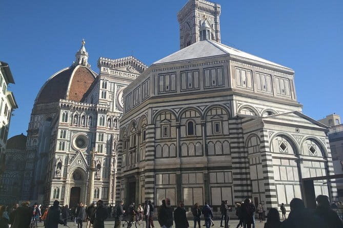 Renaissance & Medieval Florence Guided Walking Tour plus mobile App - Piazza della Signoria: Florence’s Outdoor Sculpture Museum Energy