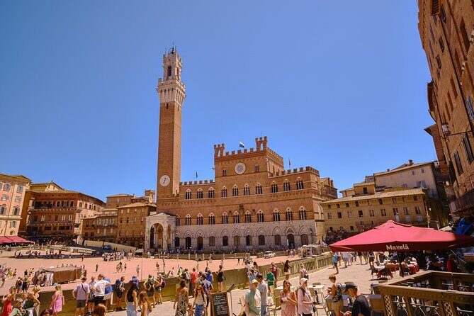 Siena, San Gimignano and Chianti Wines Day Tour from Florence - San Gimignano: towers, shops, and making the most of about an hour