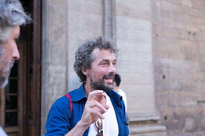 Skip-the-Line Guided Tour of Michelangelo’s David in Florence - What you’ll actually see inside: David and five-plus Michelangelos