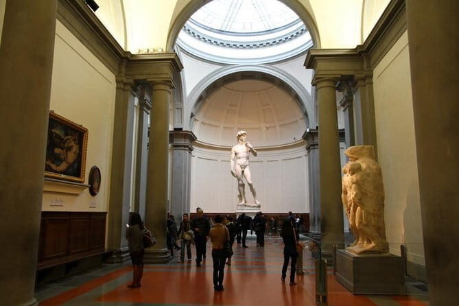Small-group Accademia tour with skip-the-line access to David - Where logistics can bite (and how to handle it)