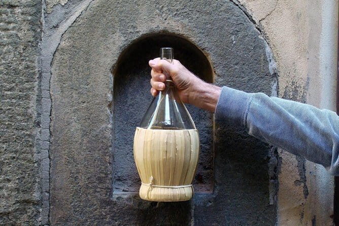 Small-Group Wine Tasting Experience in the Tuscan Countryside - Time on the Coach, Plus Shop Time to Bring Tuscany Home