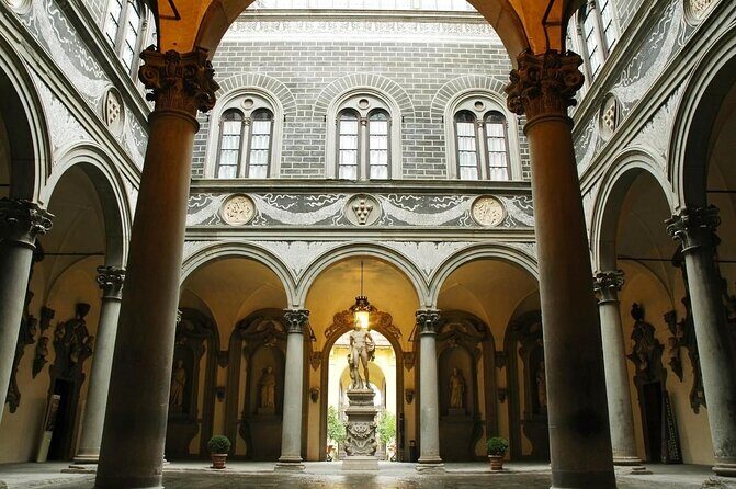 The Best tour in Florence: Renaissance & Medici Tales - guided by a STORYTELLER - Key highlights worth your attention