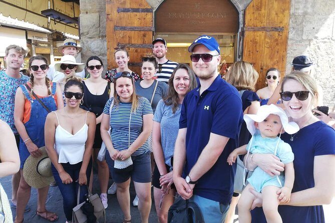 The Best tour in Florence: Renaissance & Medici Tales - guided by a STORYTELLER - Piazza della Repubblica: a classic square for pauses and perspective