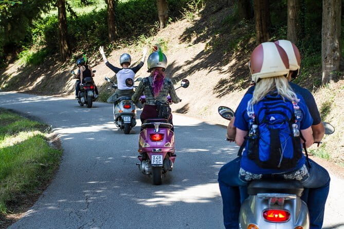 Tuscany Vespa Tour: Lunch & Wine Tasting, Countryside Roads - Safety, comfort, and who this tour is best for