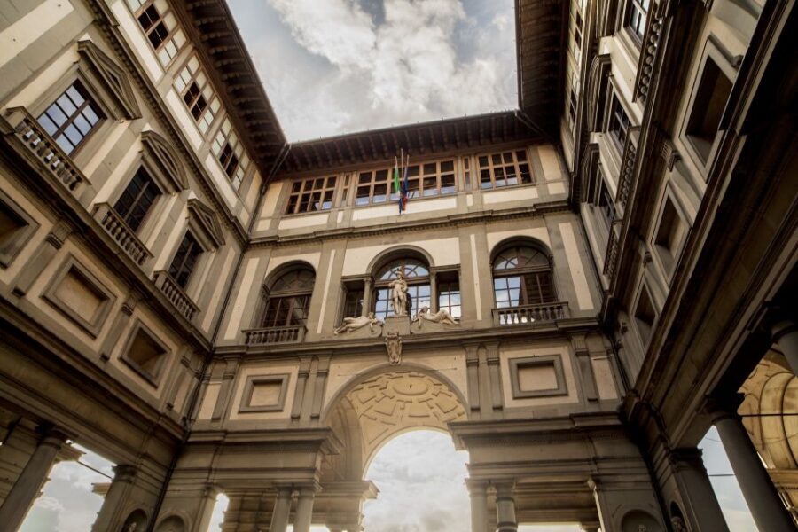 Uffizi Gallery: Small Group Guided Tour with Skip-the-Line - Skip-the-Line Entry: What It Really Buys You at the Uffizi