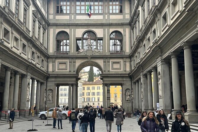 Uffizi Gallery Timed Tickets with Audio guide - Where you meet and how ticket pickup really works